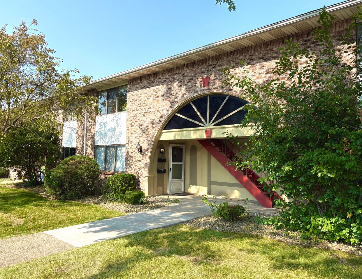 Buffalo Creek Commons - Photo 7 of 10