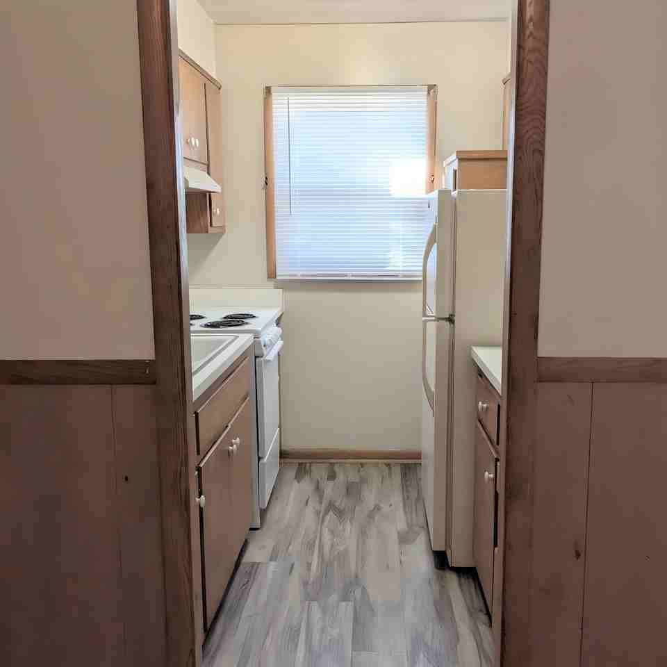 2948 Wyoming Ave S #2948-006 - Photo 7 of 25