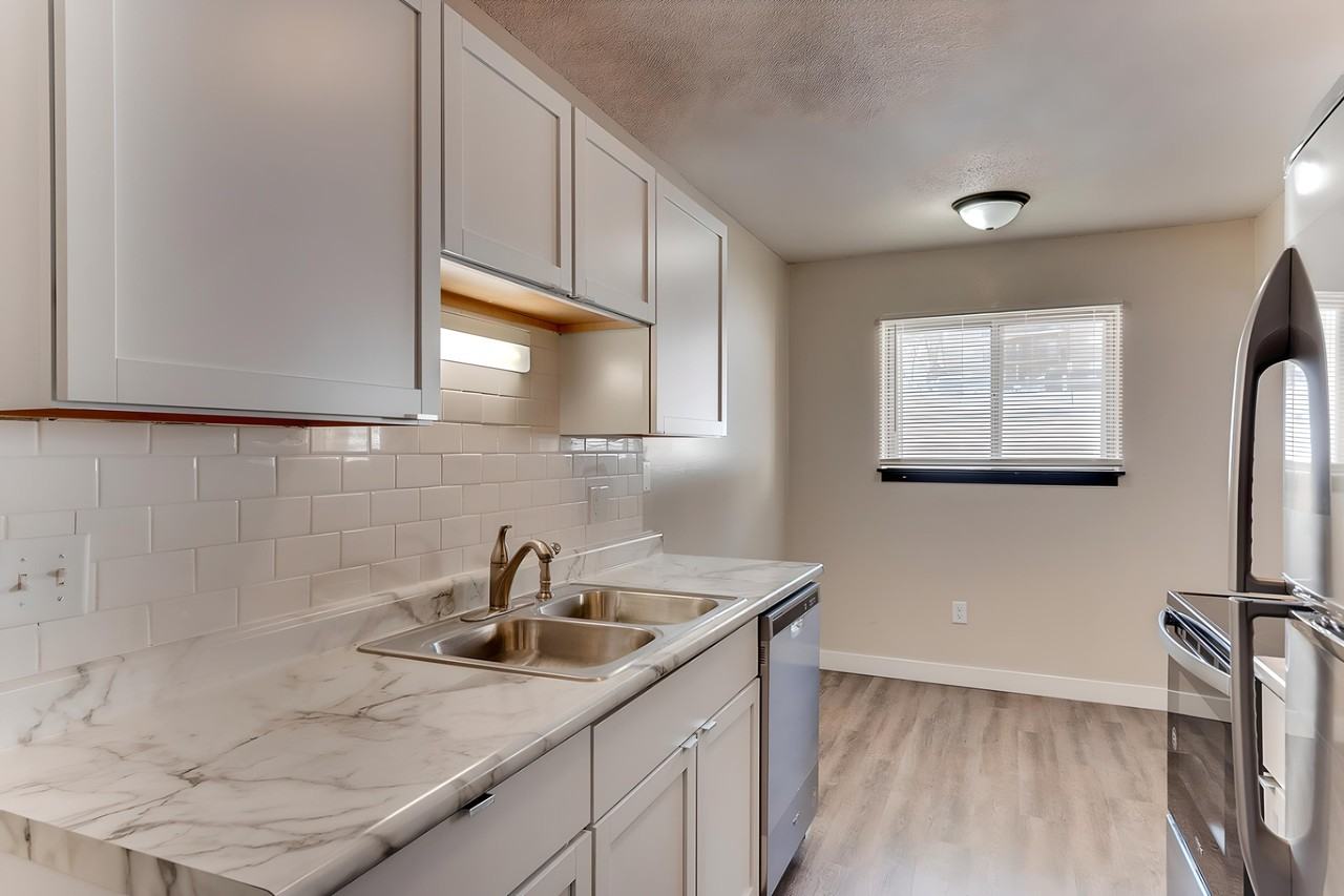 1120 Bryant Ave #1120-301 - Photo 6 of 13