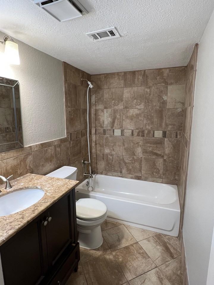 110 Windmill Ridge Dr #1 - Photo 7 of 11