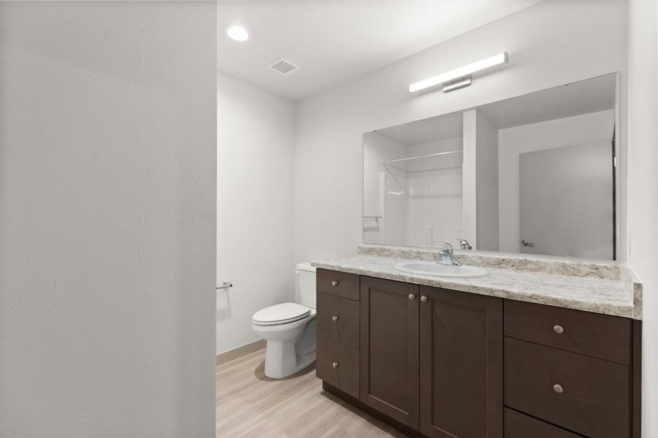 1127 Alderson Ave #105 - Photo 4 of 10