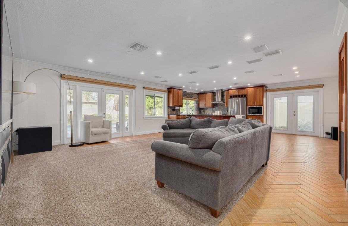 2601 Witley Ave - Photo 6 of 20