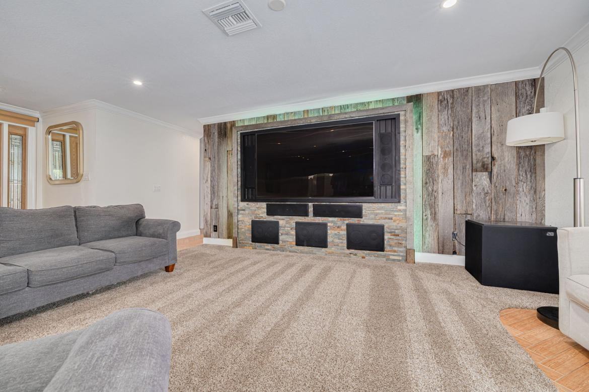 2601 Witley Ave - Photo 7 of 20