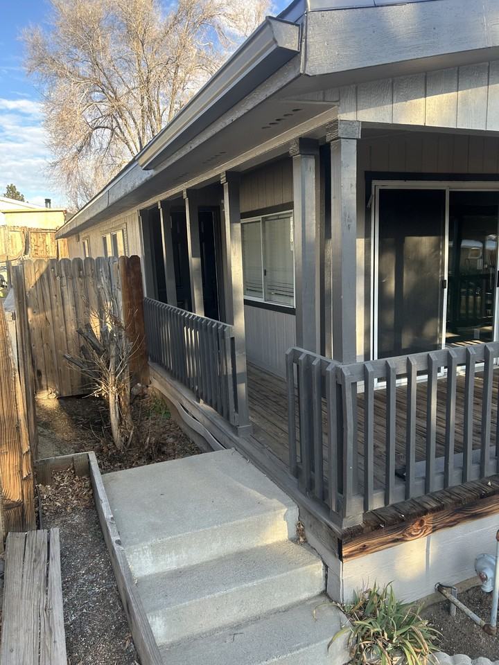 2730 Larkspur St #NA - Photo 2 of 20