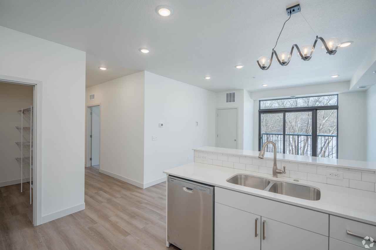 1247 Range St #116 - Photo 6 of 18