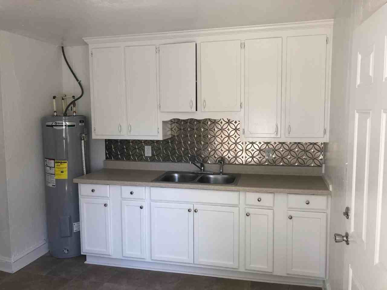 10 Circle Dr - Photo 6 of 18