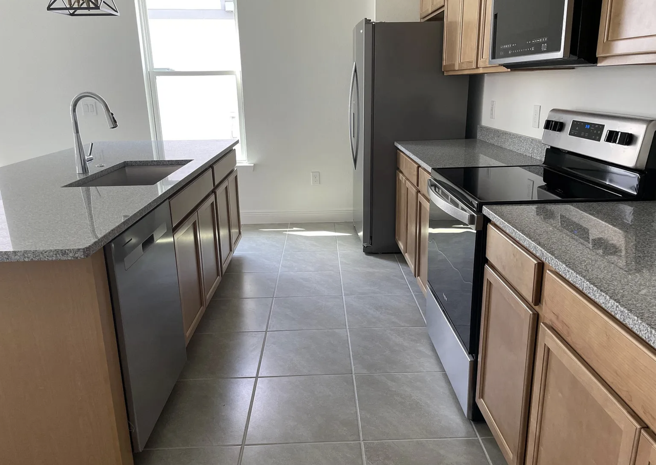 12067 Bracco St #NA - Photo 6 of 24