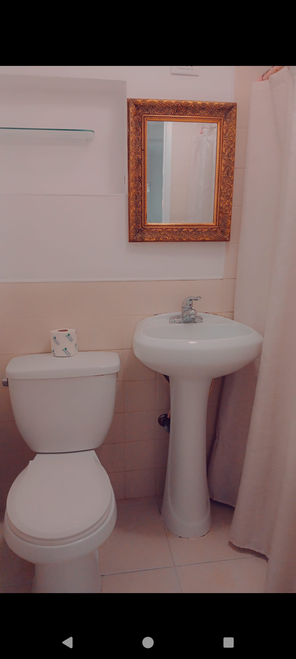 2039 Sw 16th Ter - Photo 3 of 8