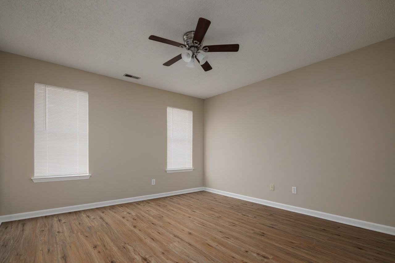 227 Mountain Creek Dr #1 - Photo 4 of 12