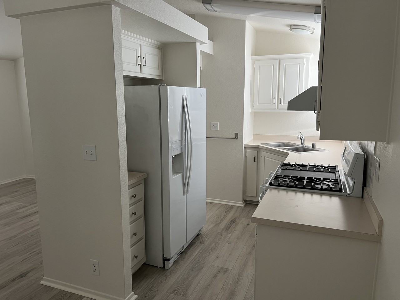 9540 Avonne Ave #31 - Photo 6 of 12