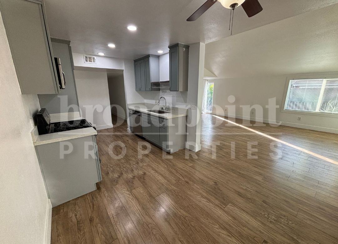 522 Charlotte Dr #1 - Photo 5 of 19