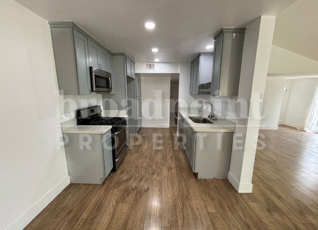 522 Charlotte Dr #1 - Photo 7 of 19