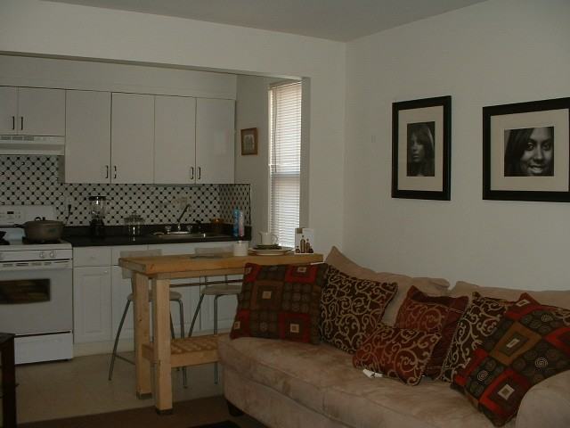 2582 Richmond Ter #2 - Photo 3 of 41