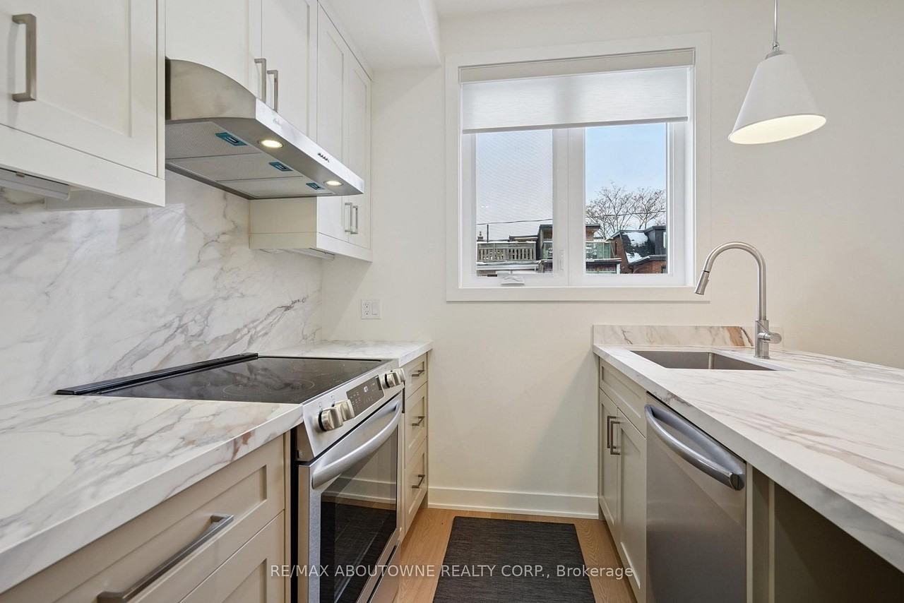 436 Concord Avenue - Photo 3 of 22