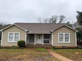 2021 Center Rd - Photo 1 of 1