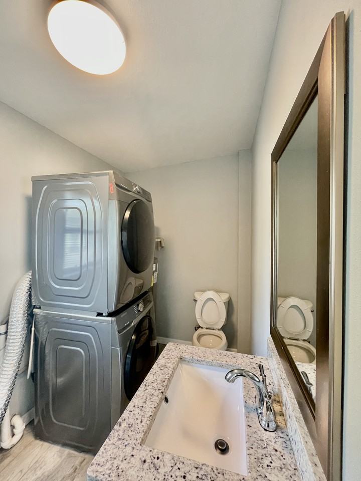 1434 Overlea St #NA - Photo 7 of 16