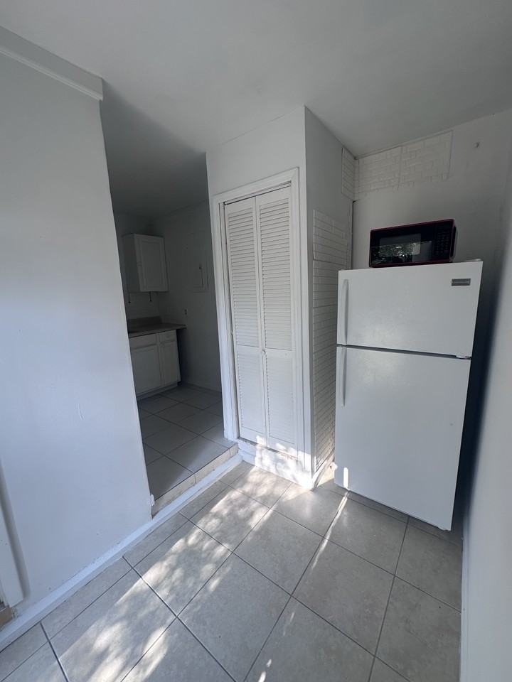 1111 Ne 204th Ter #0 - Photo 3 of 9