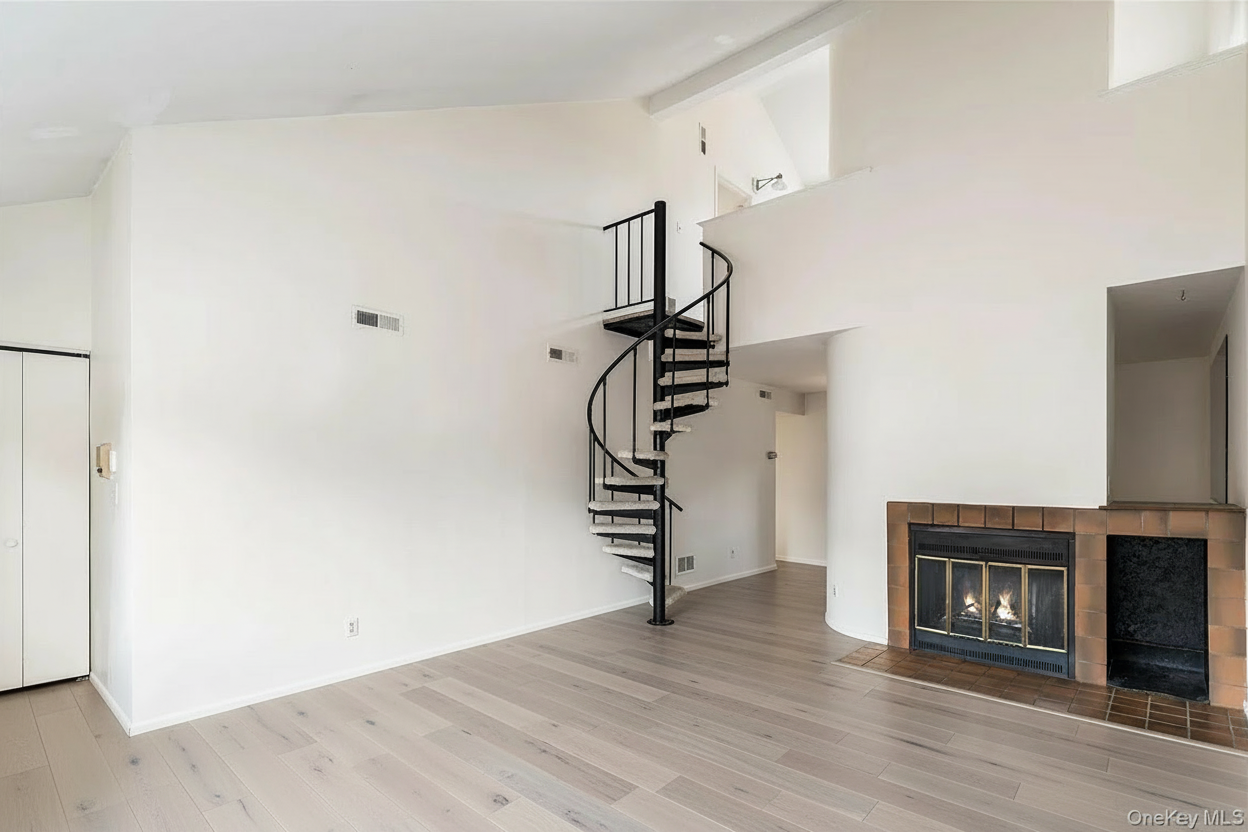 71 Fox Run #NA - Photo 3 of 26