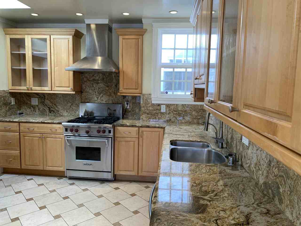 2125 Vicente St #1 - Photo 6 of 19