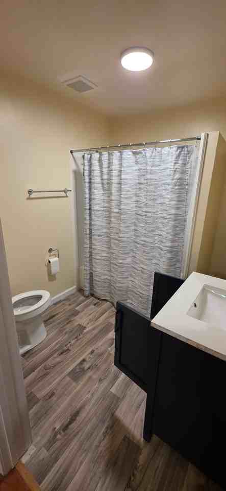 400 N Dillard St #NA - Photo 5 of 8