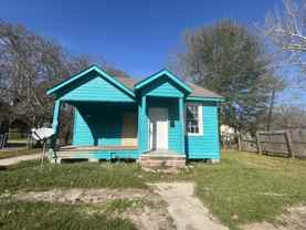 3911 Evangeline St #1 - Photo 1 of 1