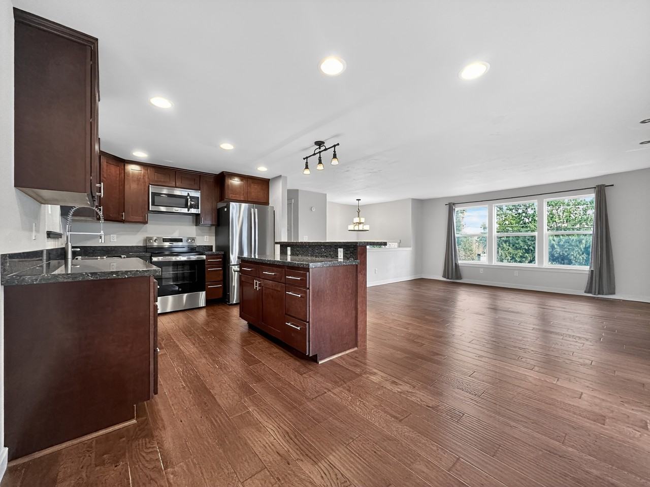 16218 3rd Ave Se #1 - Photo 2 of 27