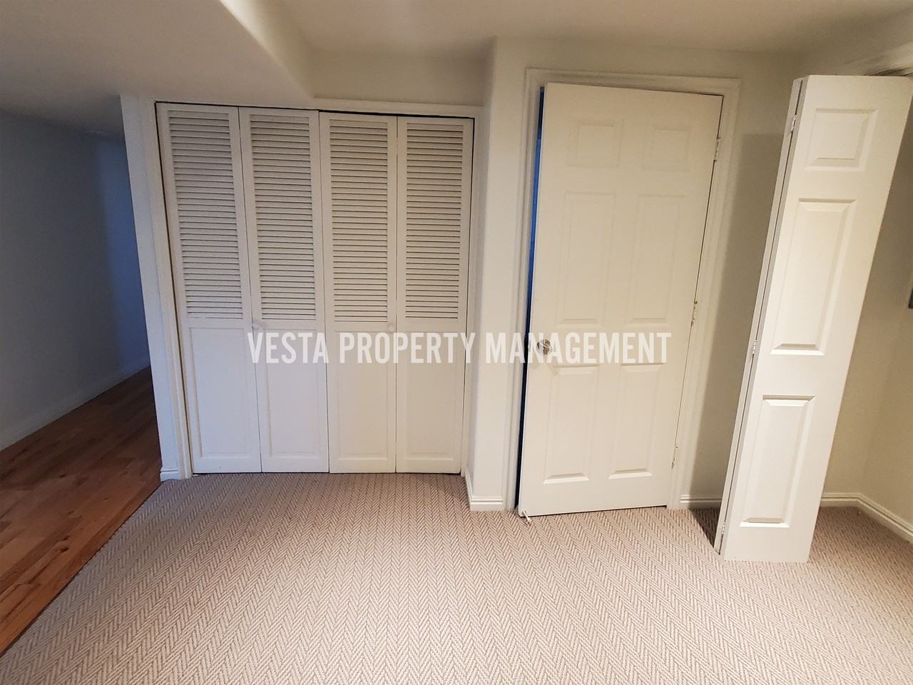 1516 36th St #1 - Photo 3 of 16