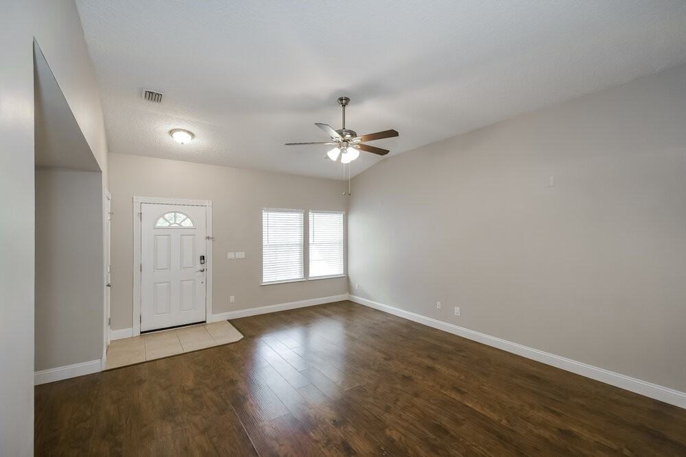 7206 Beekman Lake Dr S - Photo 5 of 16