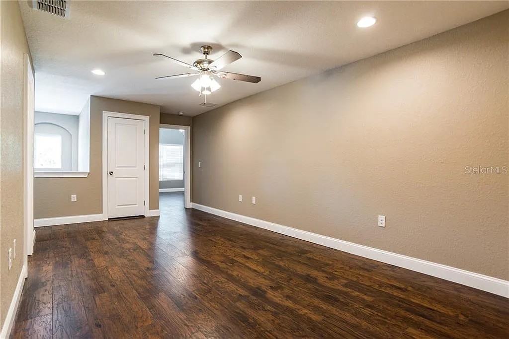 2015 Lunn Landings Dr #1 - Photo 7 of 12