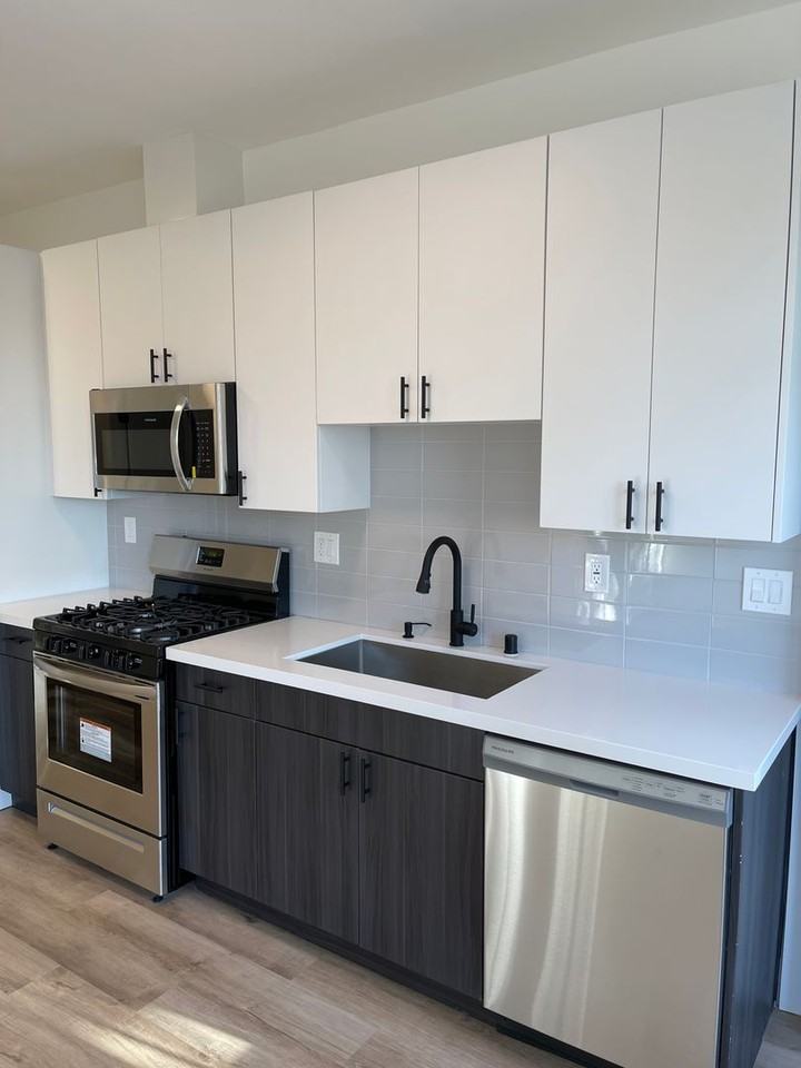 Savanna 7th Avenue - Photo 7 of 26