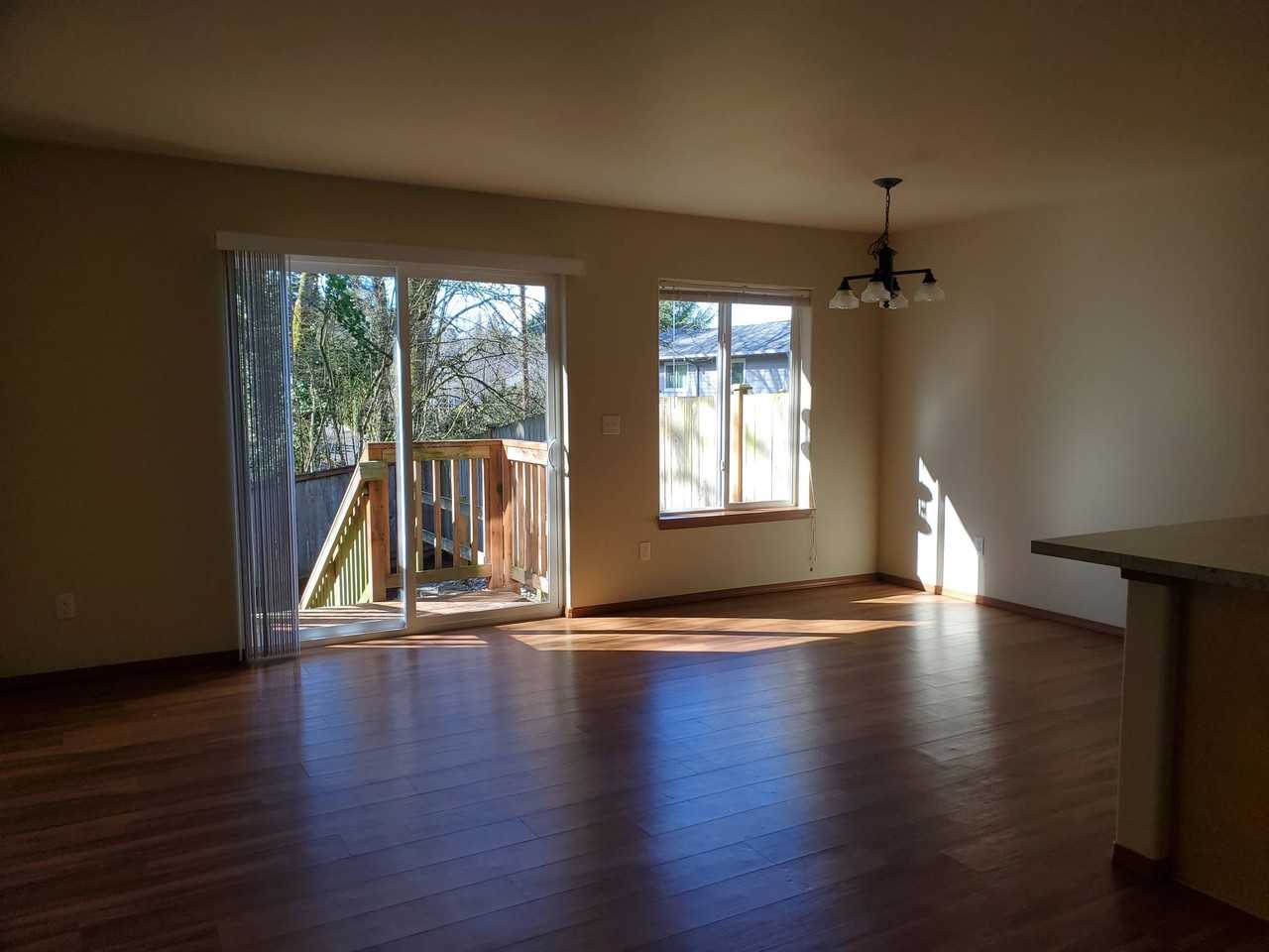 421 N 3rd Ave Sw #1 - Photo 4 of 16