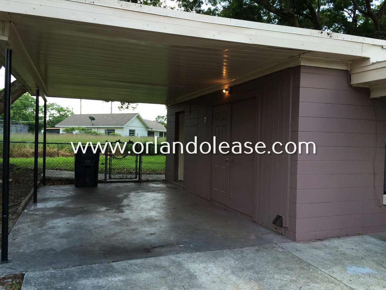 4704 Lawne Blvd - Photo 3 of 11