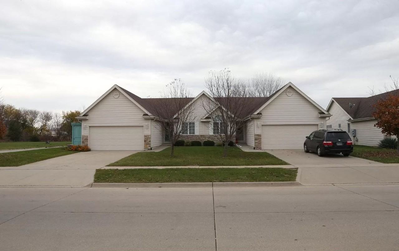 3001-3015 SE Grant St. - Photo 2 of 15