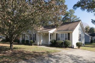 3041 Dixon Rd - Photo 1 of 1