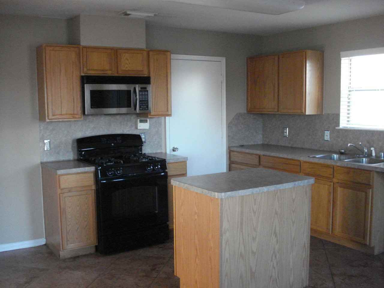 15106 Western Skies Dr - Photo 3 of 20