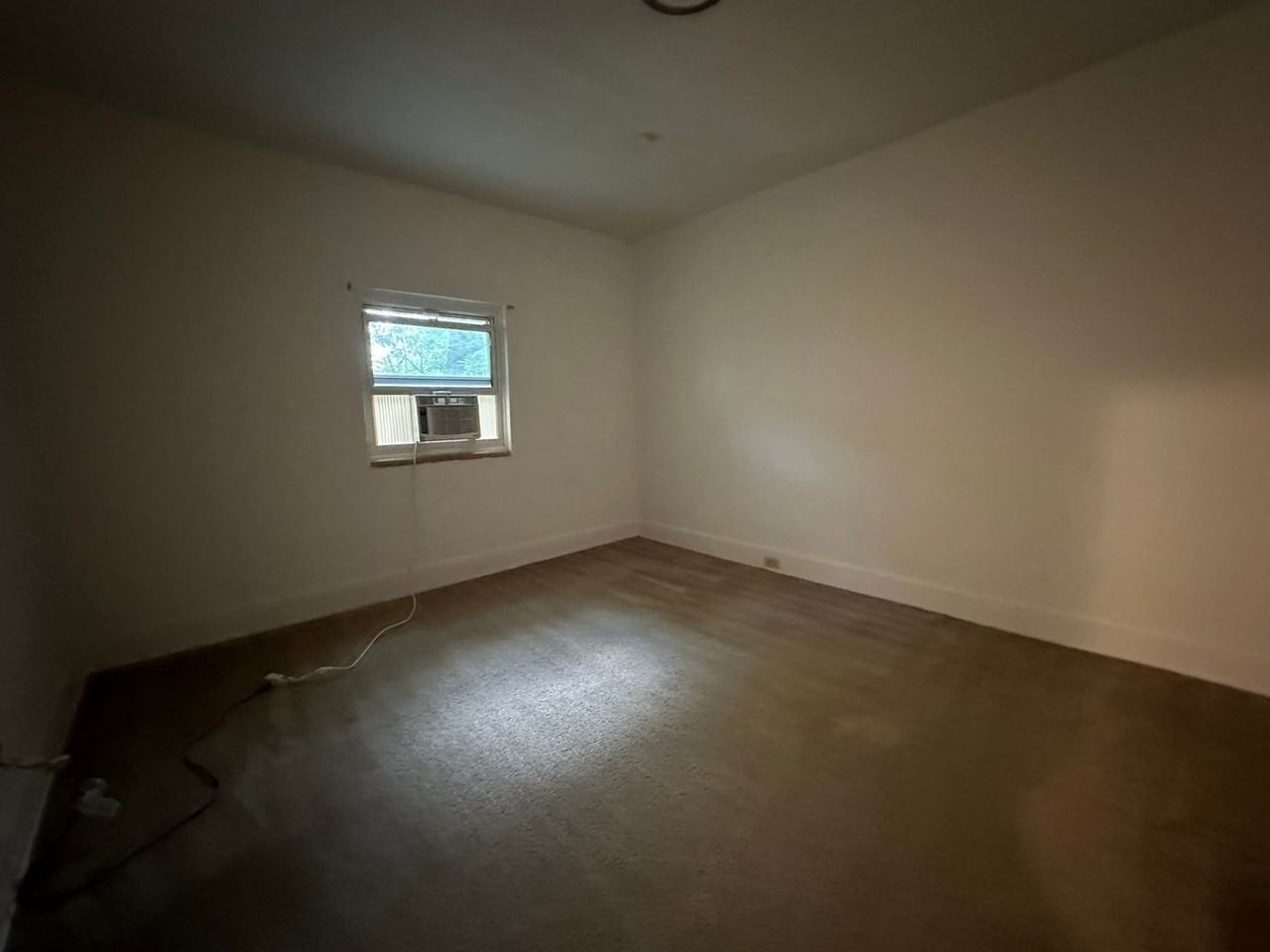 7227 Witherspoon St - Photo 7 of 9