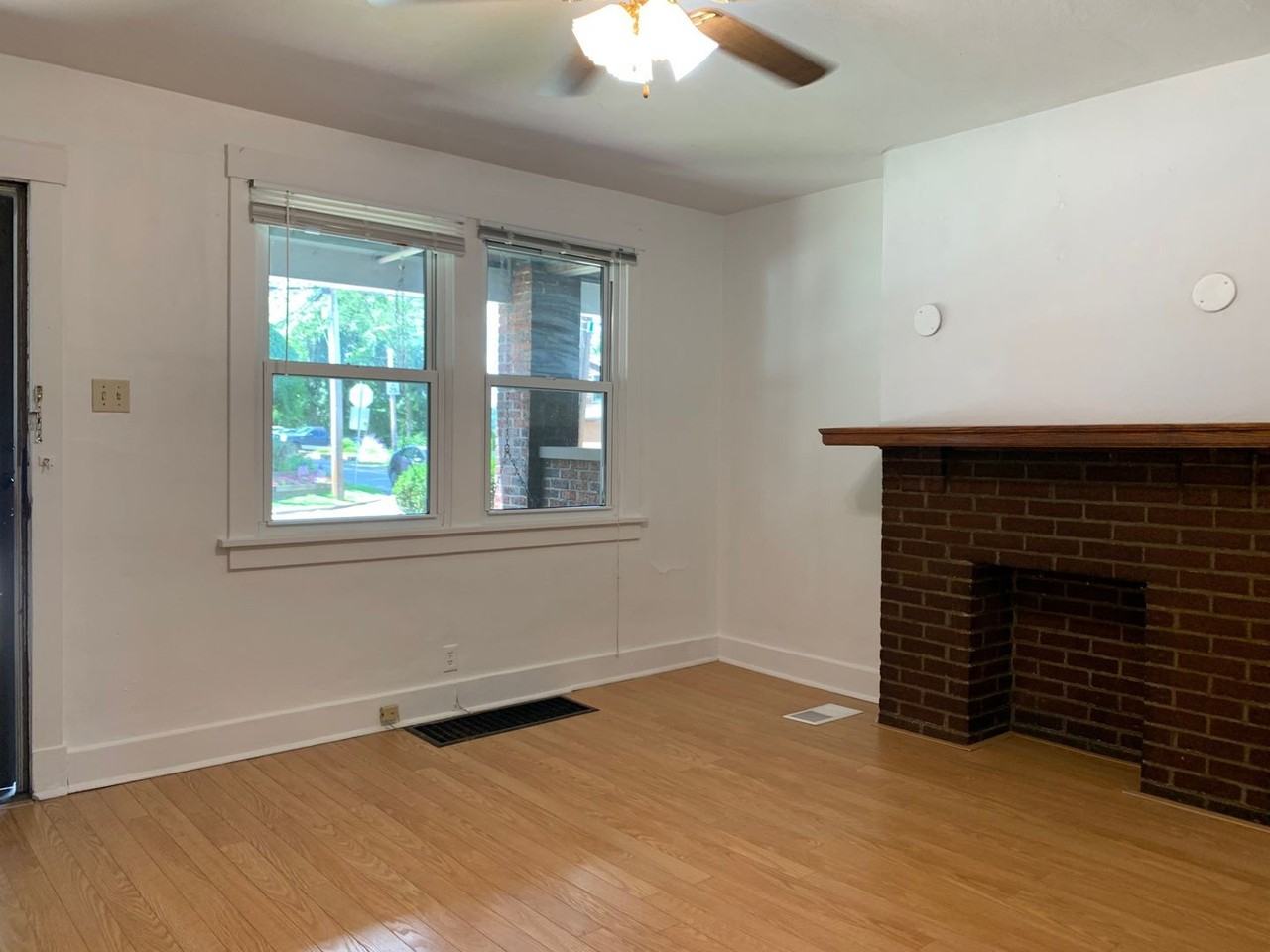 1876 Morningside Ave - Photo 7 of 15