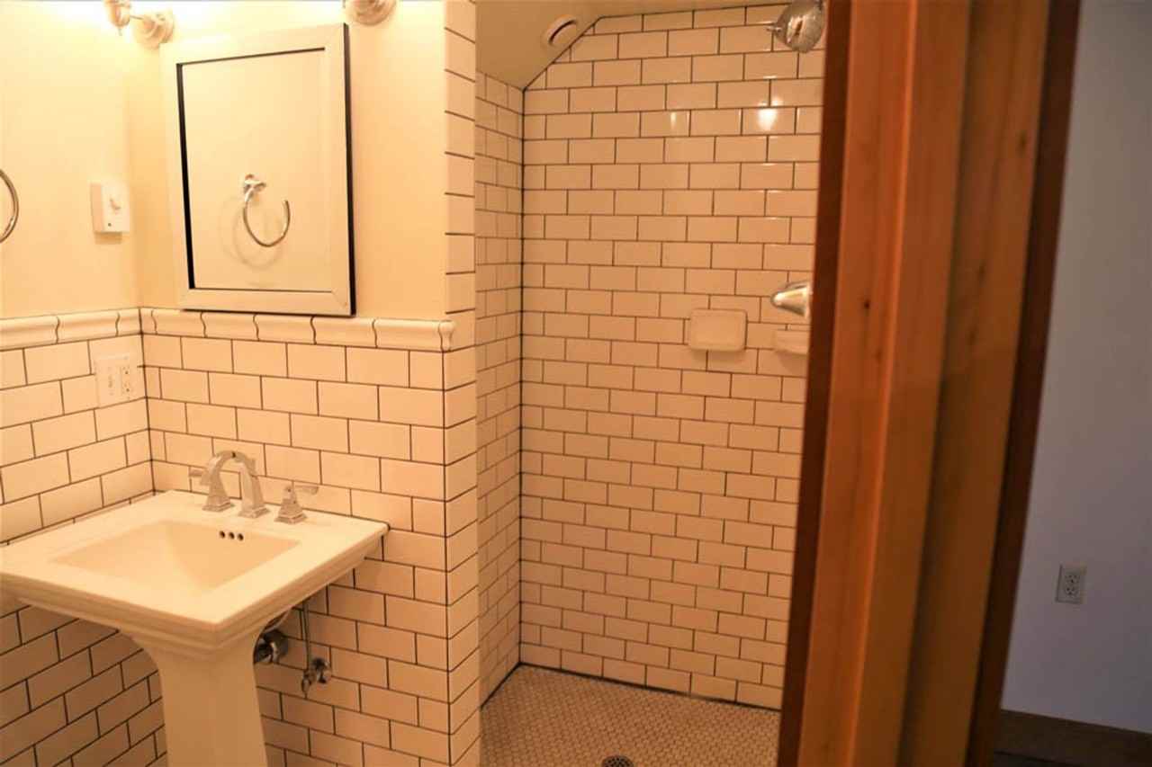 859 Sw Jefferson Ave - Photo 7 of 17