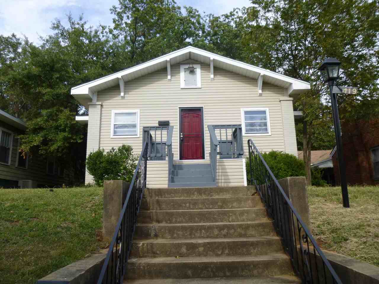 419 19th St S - Photo 2 of 33