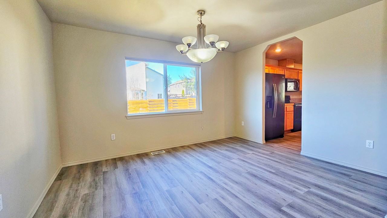 5316 Ne 4th Ct - Photo 5 of 32