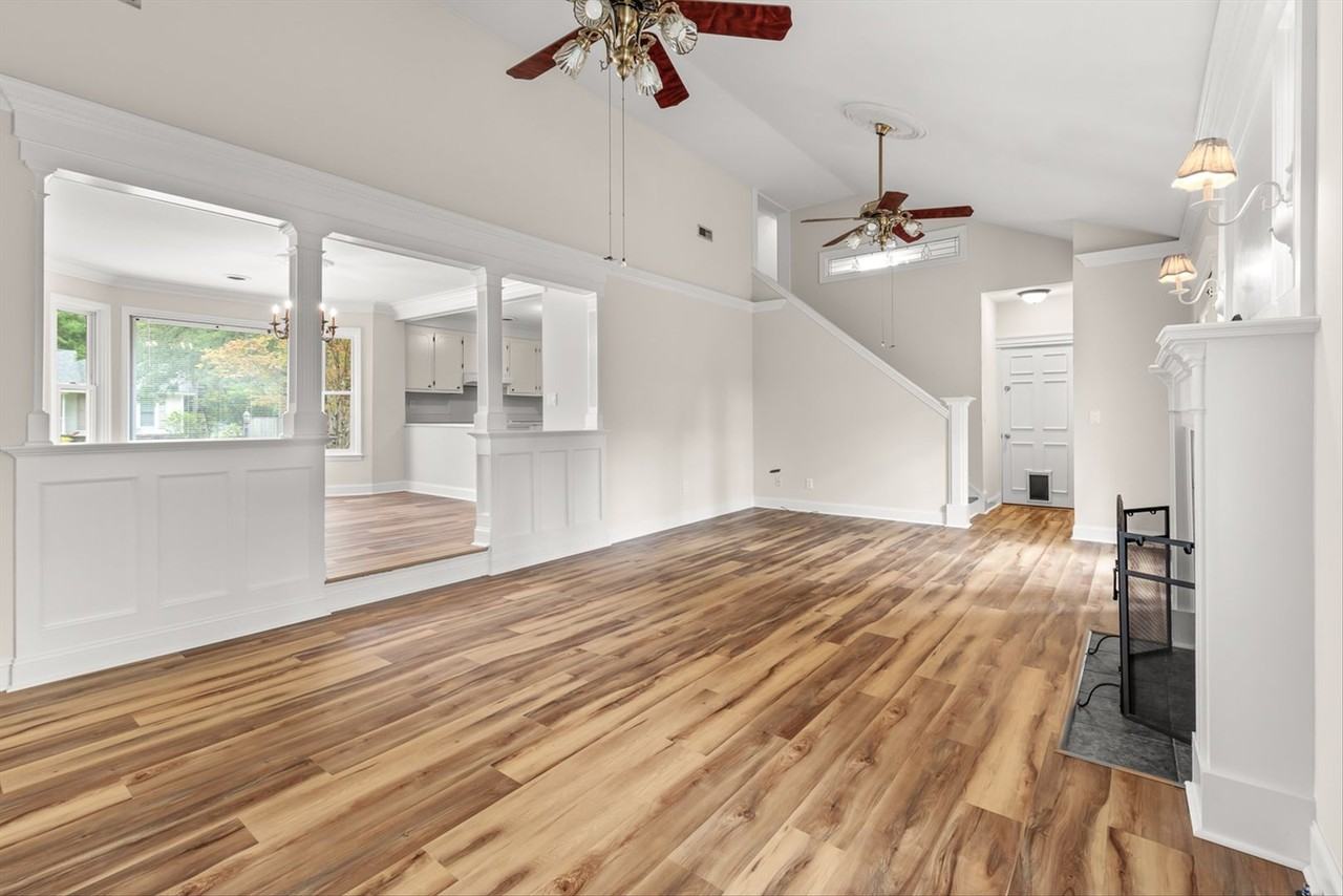 119 Summercourt Dr - Photo 6 of 24