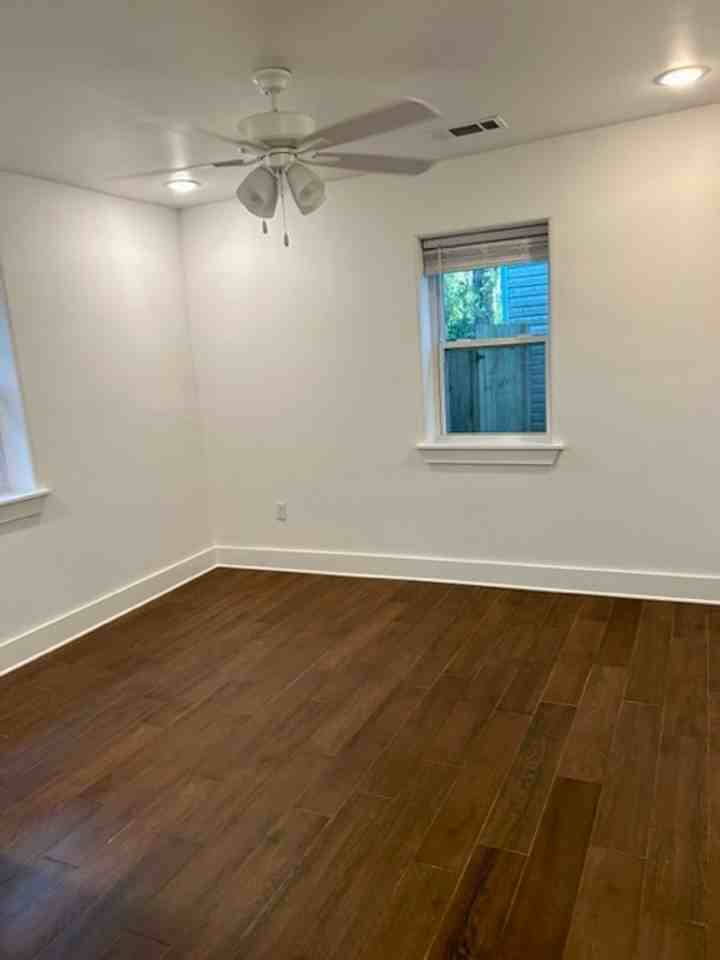 1018 W 25th Ave #SFR - Photo 7 of 9