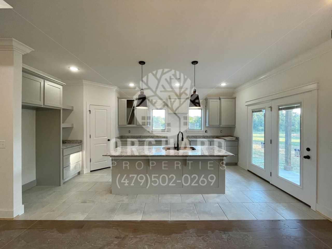 8 Mcdole Ln - Photo 7 of 24