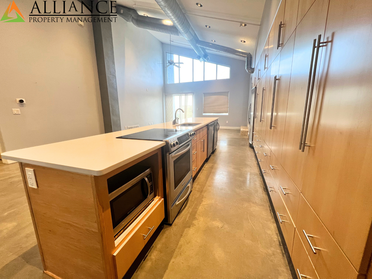 820 N Manhattan Ave - Photo 6 of 23