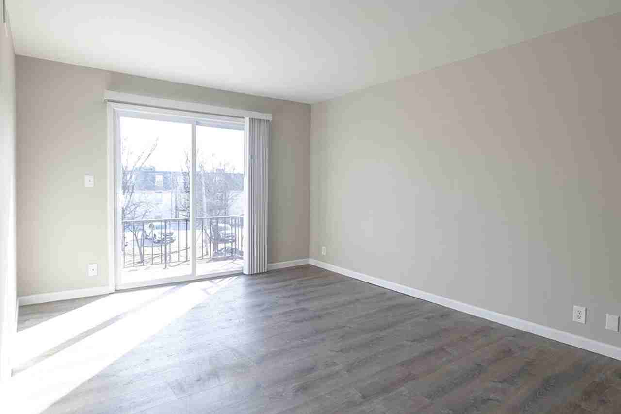 3408 Balboa Ln #39 - Photo 6 of 28