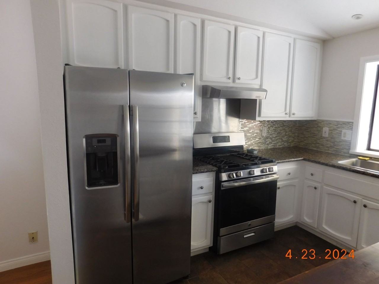 1232 Mandy Ct - Photo 2 of 15