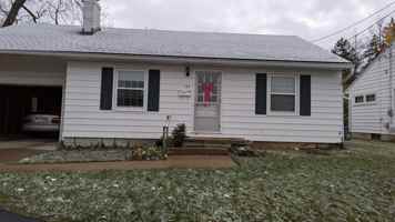 featured image of 105 W Liberty Ct