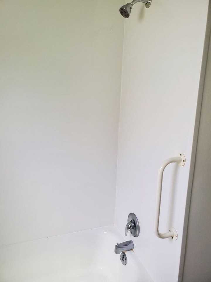 105 W Liberty Ct - Photo 5 of 13