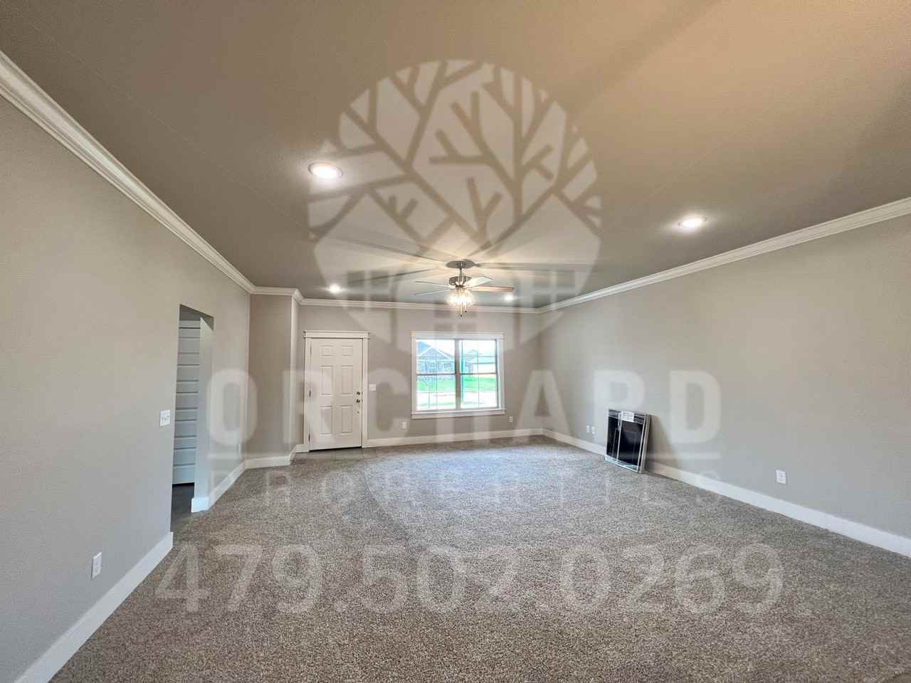 1901 E Hudson Dr - Photo 3 of 17