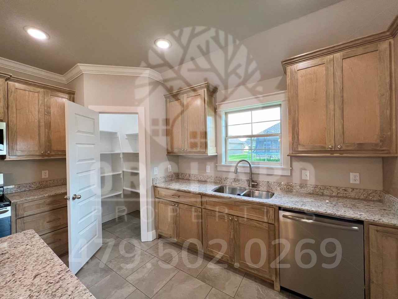 1901 E Hudson Dr - Photo 6 of 17